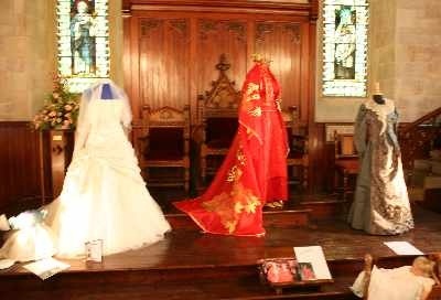 Zoom in wedding dress display 13