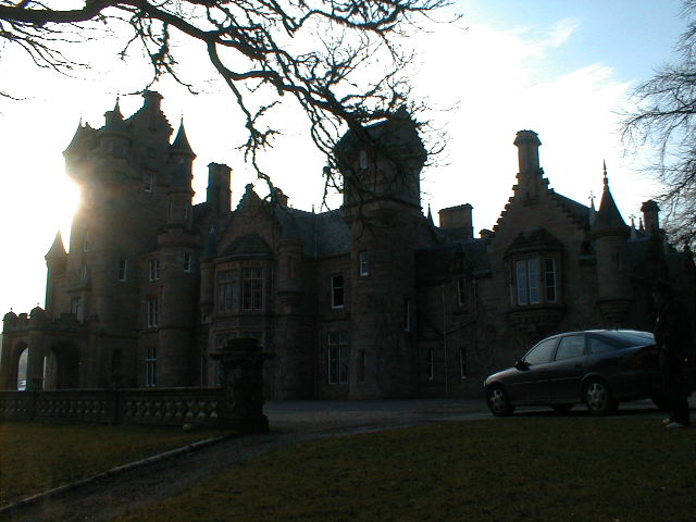 Zoom in Ardross Castle