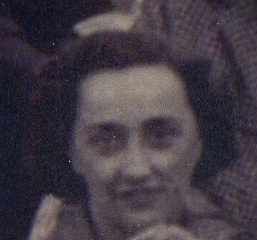 Zoom in Miss Sybil Mackay