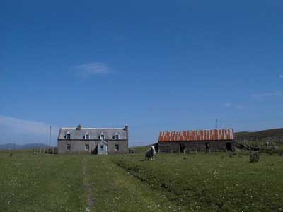 Zoom in Old Post Office and Steading, Opinan