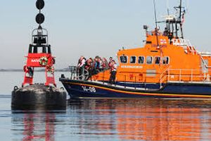 Zoom in Lifeboat and Buoy