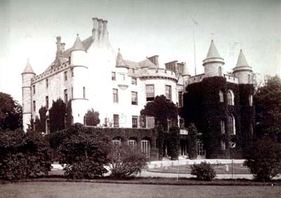 Zoom in Balnagown Castle