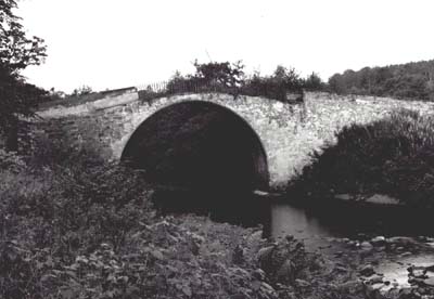 Zoom in King James IV bridge