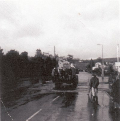 Zoom in Flood water appears to be receding - photo 6