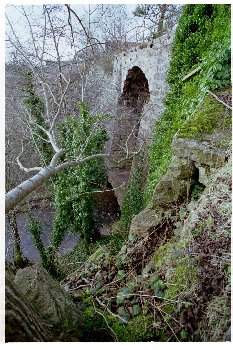 Zoom in Railway Bridge