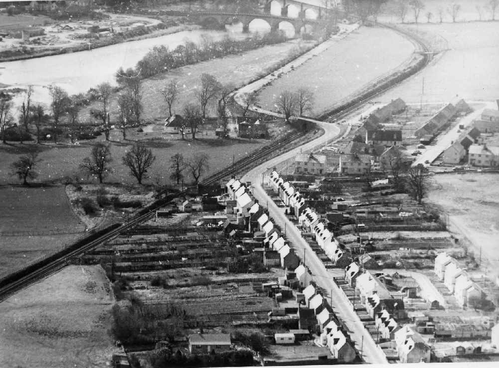 Zoom in Aerial photograph of Maryburgh taken on 16 August 1963