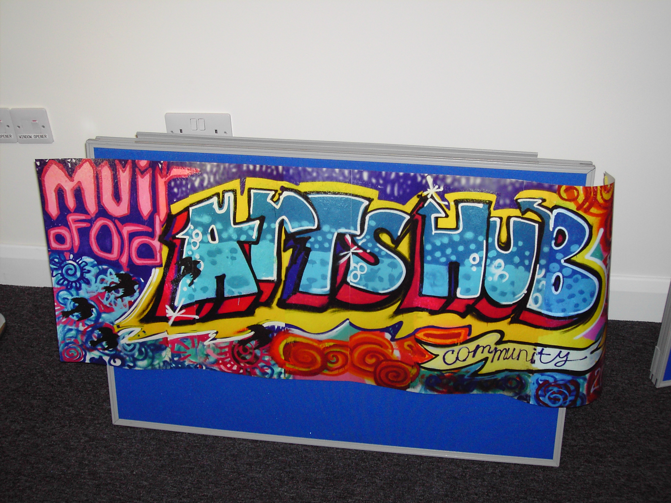 Zoom in More craftwork.