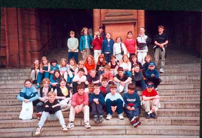 Zoom in Visit to Glasgow - photo 02