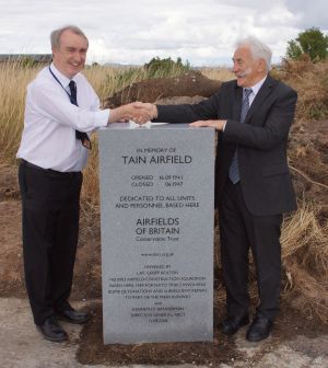 Zoom in 2018 Unveiling of memorial