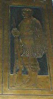 Zoom in Detail from the 1919-1918 plaque - the figure of a kilted soldier with a rifle