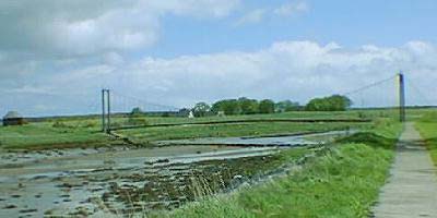Zoom in The Alexandra Suspension Bridge