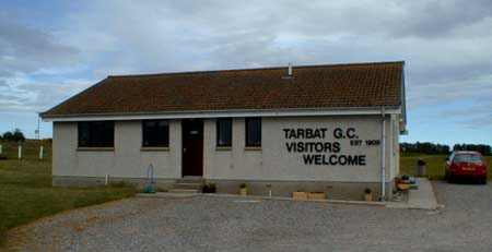 Clubhouse of Tarbat Golf Club - front