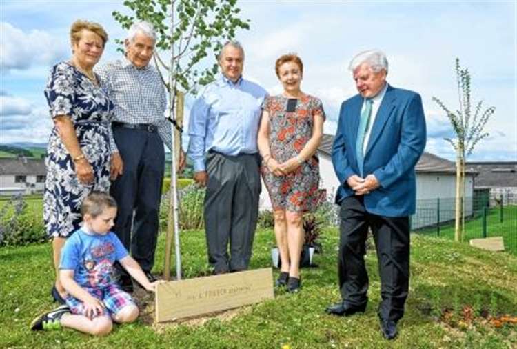 Zoom in Ben Wyvis Primary School Memorial Garden