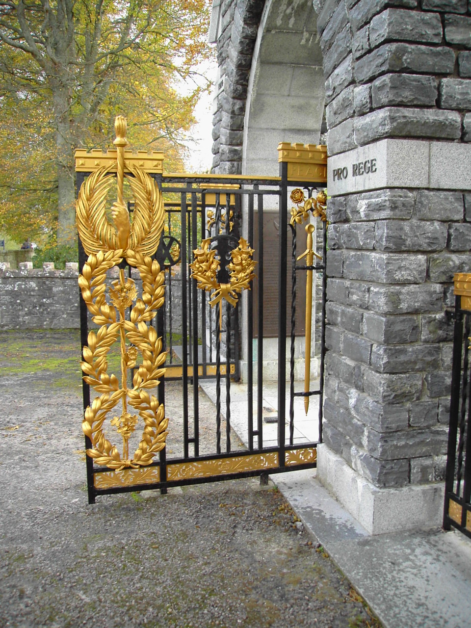 Zoom in Fodderty War Memorial - following refurbishment