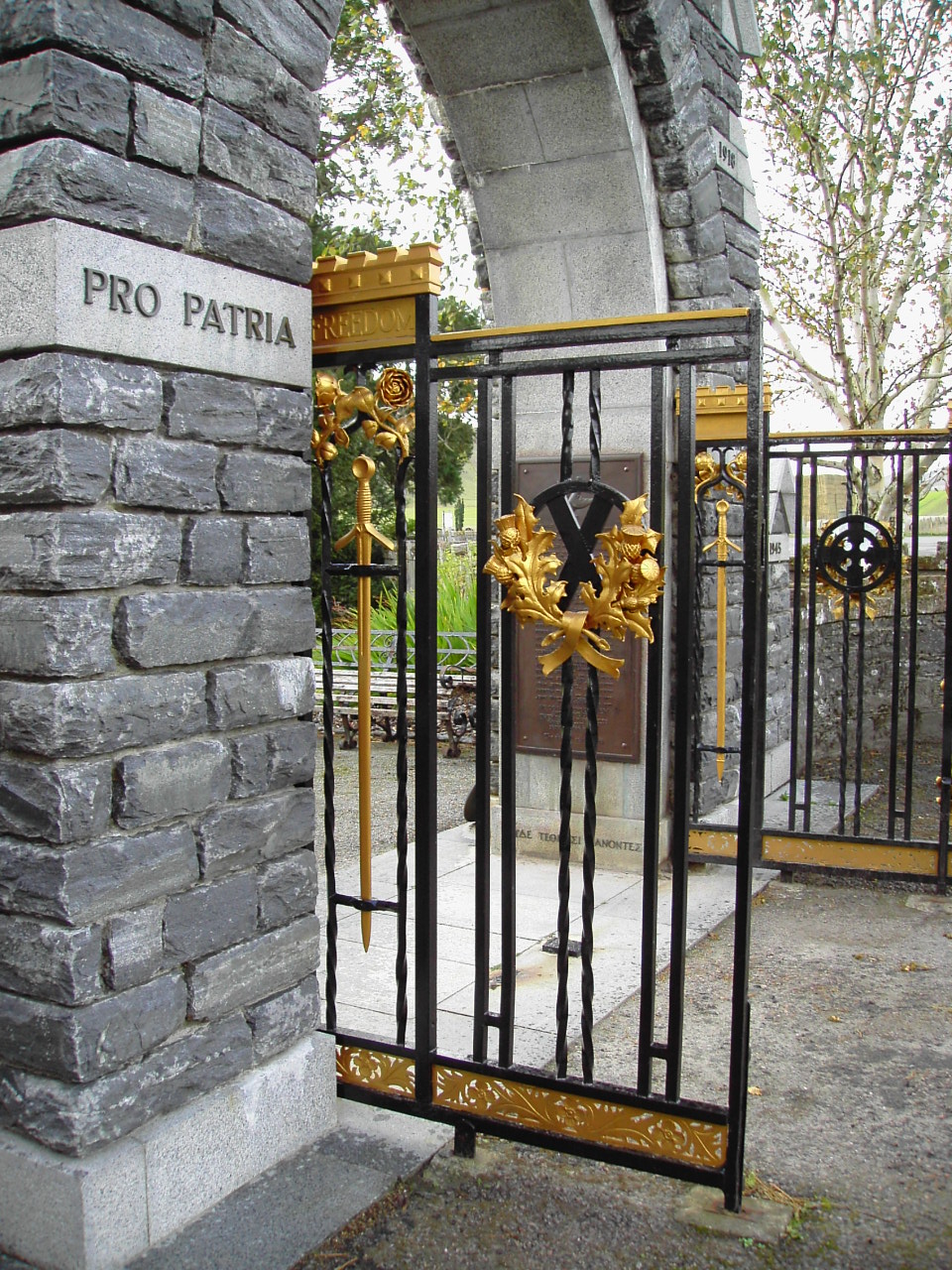 Zoom in Fodderty War Memorial - following refurbishment