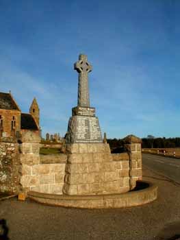 Zoom in Kilmuir Easter War Memorial
