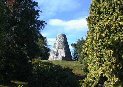 Zoom in Muir of Ord War Memorial.