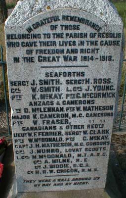 Zoom in Resolis War Memorial