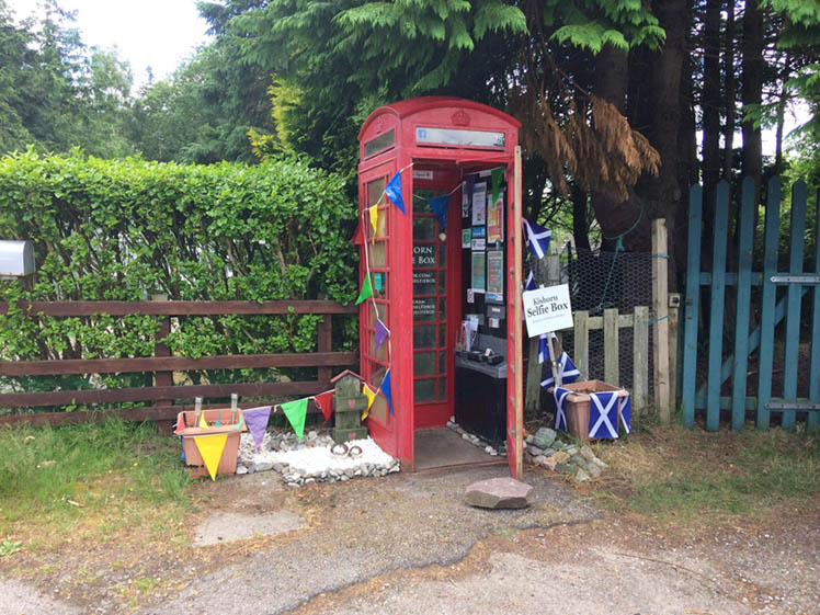 Zoom in Kishorn selfie box