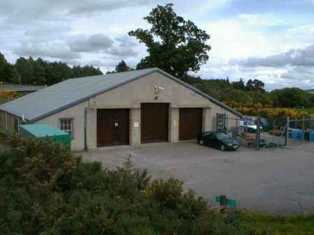 Zoom in Hydro-Electric building, Contin