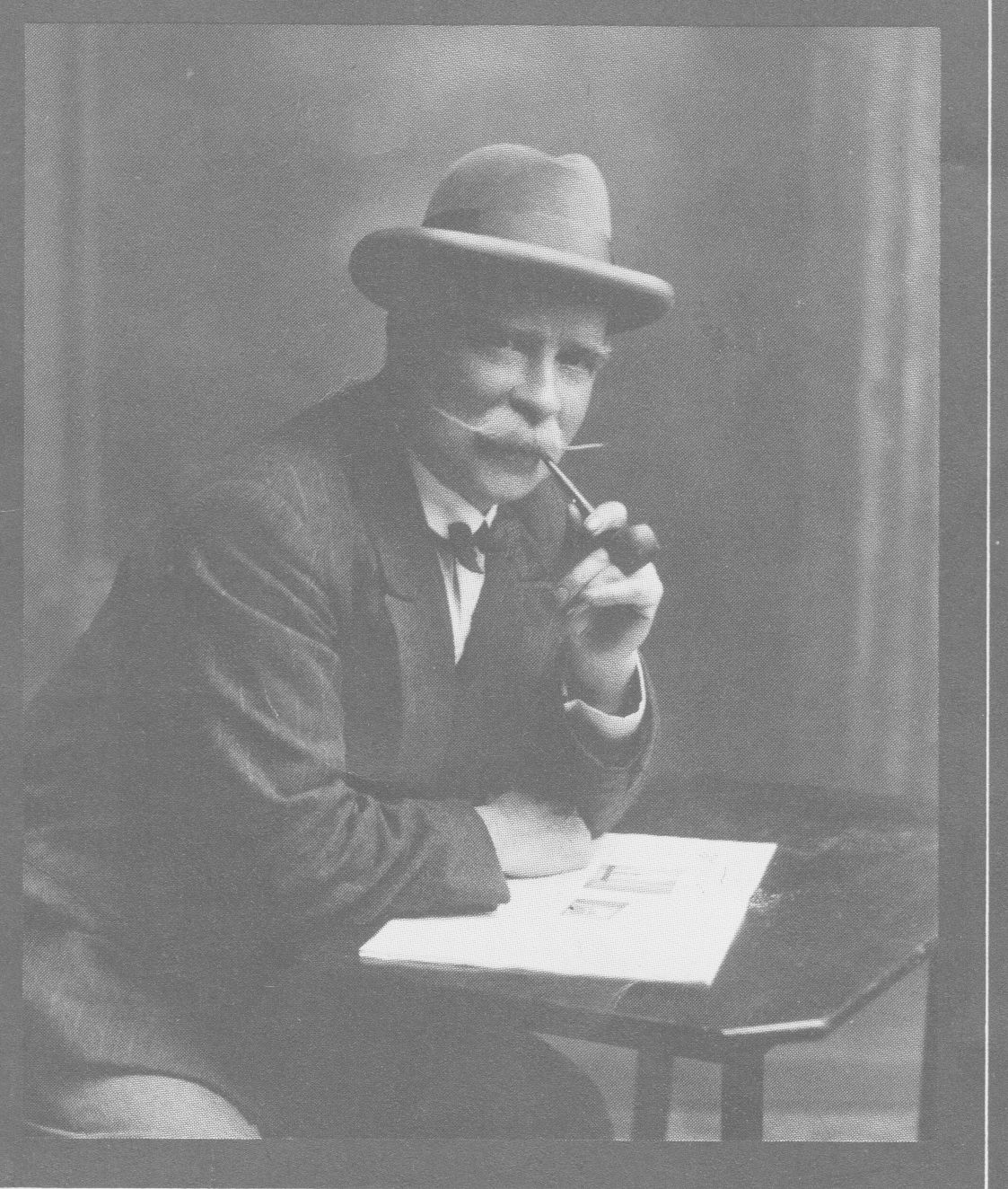 Zoom in F W Urquhart