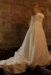 wedding dress display 08