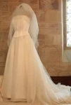 wedding dress display 16