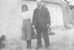 Vida and Danny Macleod outside Broomhill Cottage, c.1920s.