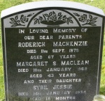 Roderick-Mackenzie-gravestone.jpg