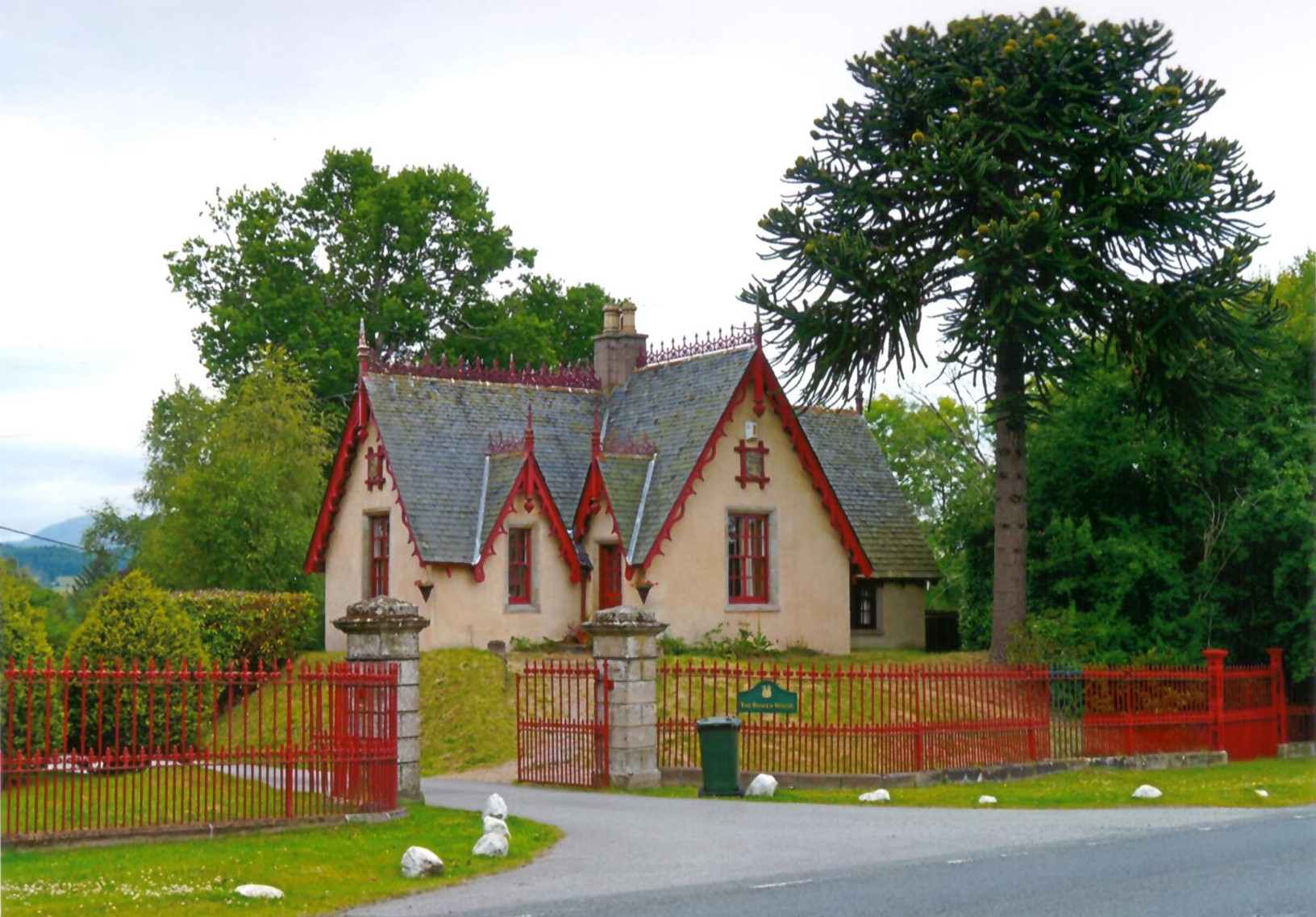 south lodge, highfield