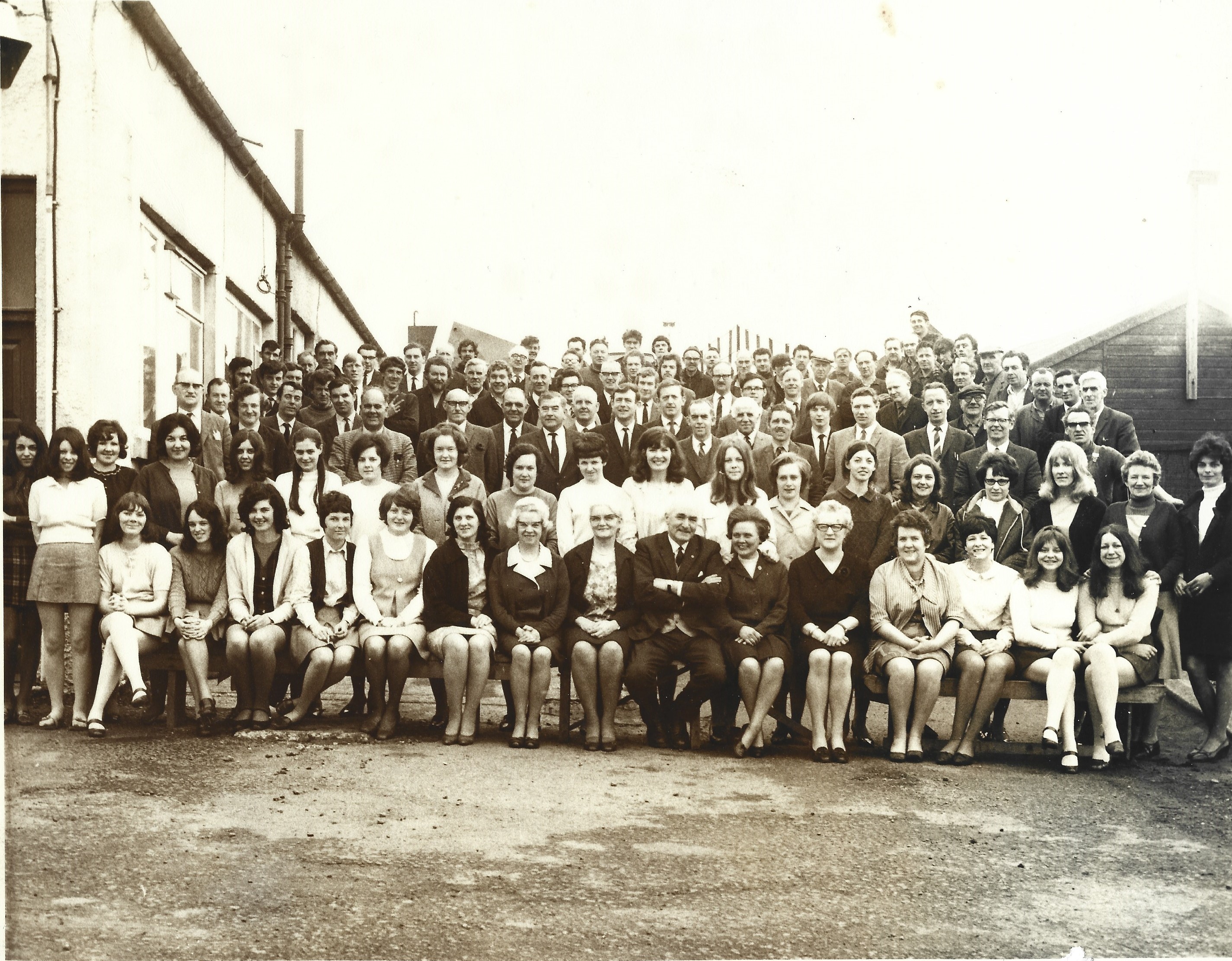Ben Motors staff
