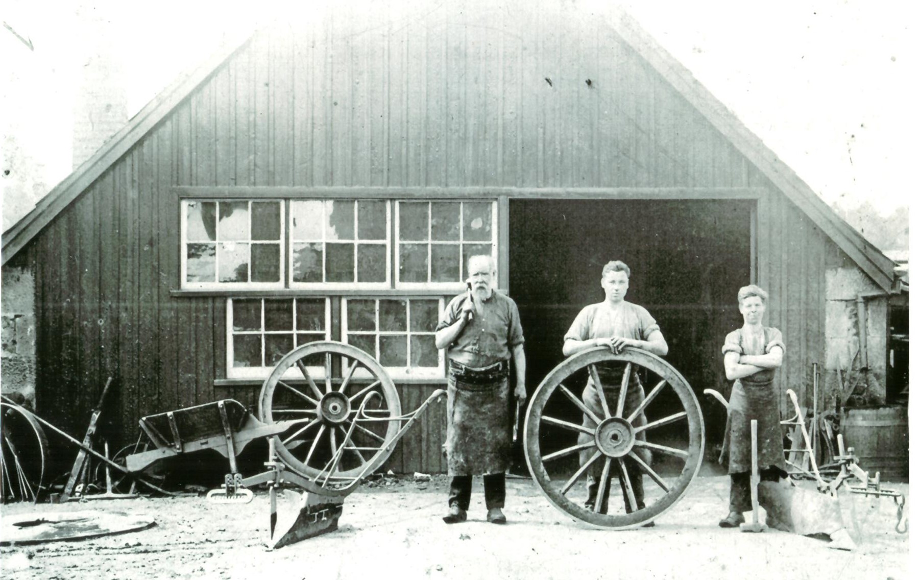 John Logan with Hmmaer circa 1910